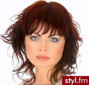 Średnie Fryzury