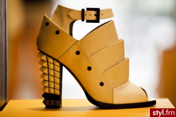 Sandały Buty Moda
