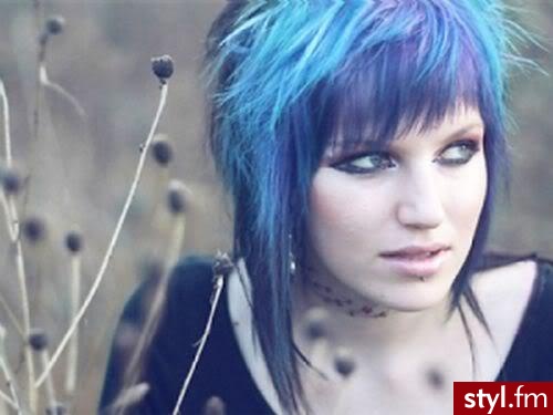 Kolorowe EMO Alternatywne Średnie Fryzury