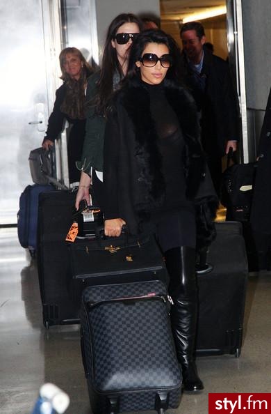 Kim & Khloe Krdahian - Moda uliczna Inne Moda