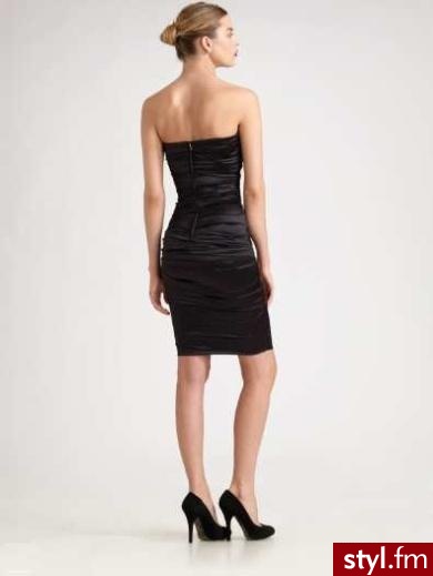 sukienka Dolce & Gabbana. sukienka Dolce & Gabbana. Cena: 8 509 zł

Kupisz w sklepie internetowym Saks. - Pozostałe Ciuchy Moda