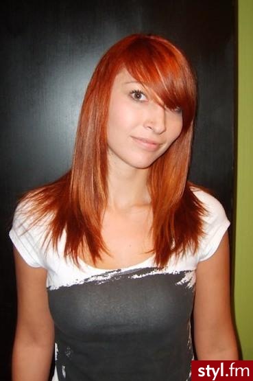 Średnie Fryzury