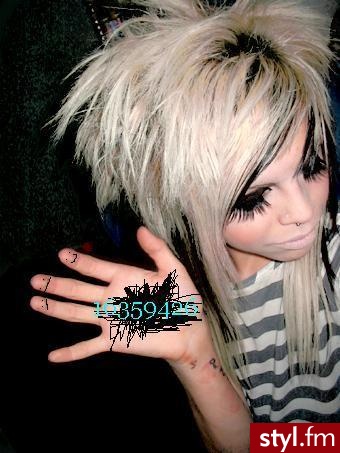 EMO Alternatywne Średnie Fryzury