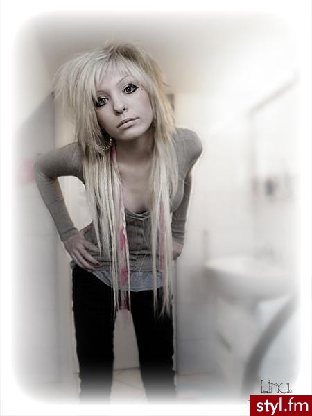 EMO Alternatywne Średnie Fryzury