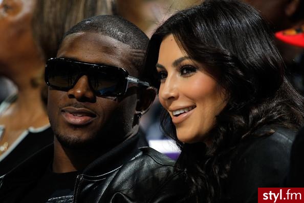 ... Reggie Bush & Kim Kardashian - Nakrycia głowy Dodatki Moda