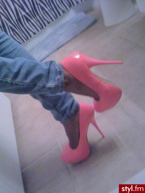 Szpilki Buty Moda
