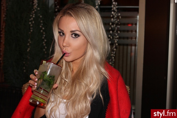 Blond Rozpuszczone Kręcone Na co dzień Długie Fryzury