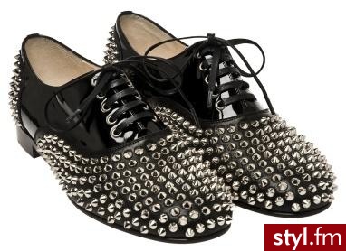 Christian Louboutin. Christian Louboutin

Cena: 630 funtów, czyli około 2 885 zł

Kupisz w sklepie internetowym Browns Fashion. - Pozostałe Buty Moda