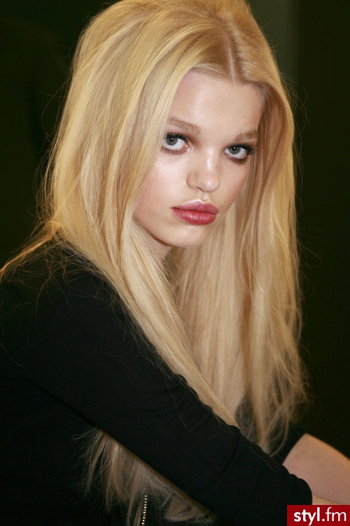 daphne groeneveld - Blond Rozpuszczone Proste Na co dzień Długie Fryzury
