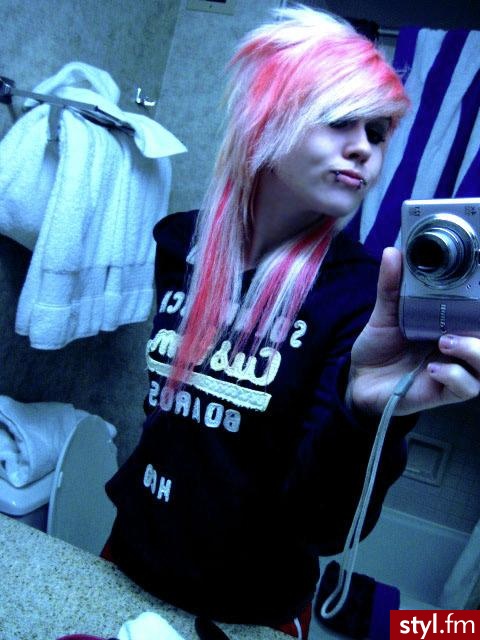 EMO Alternatywne Średnie Fryzury