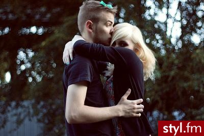 jeśli zdjęcie się powtórzy to przepraszam ; )) . nie robię tego specjalnie !. 
prosze gdyby co o link . ;)) - Średnie Męskie Fryzury