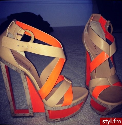 Pozostałe Buty Moda