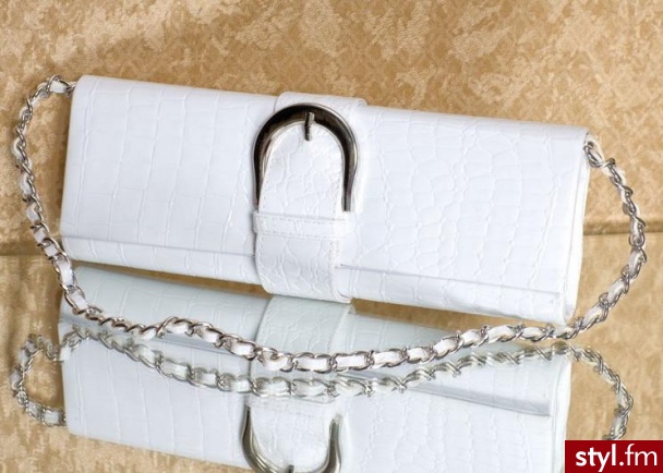 biała torebeczka dostępna na stronie : www.fajneciuchy.com.pl - Pozostałe Torebki Moda