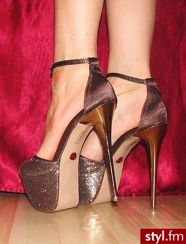 Szpilki Buty Moda