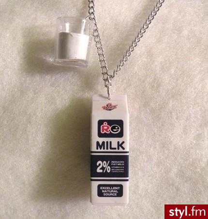 \'Pij mleko\' 12$ - Pozostałe Dodatki Moda