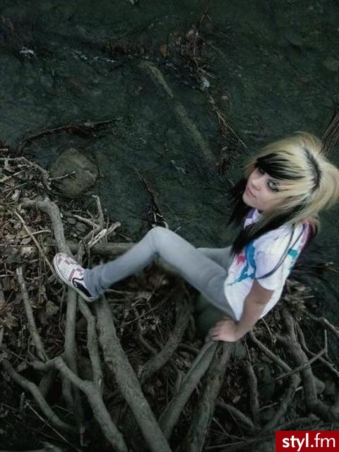 EMO Alternatywne Średnie Fryzury
