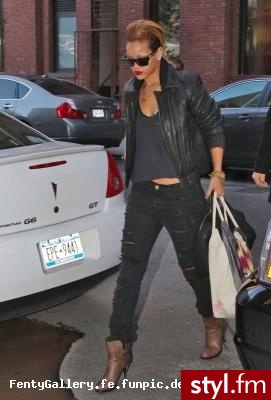 Rihanna - Moda uliczna Inne Moda