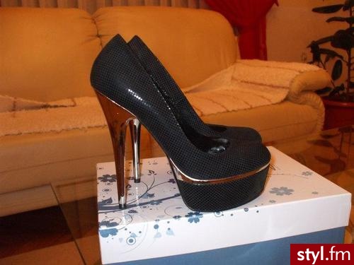 Szpilki Buty Moda
