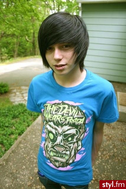 Jeśli zdjęcie już jest napisz, usunę :) - EMO Alternatywne Średnie Fryzury