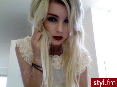 Blond Rozpuszczone Proste Na co dzień Długie Fryzury