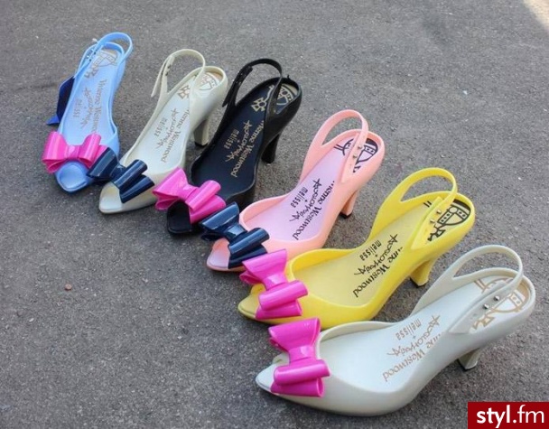 Czółenka Buty Moda