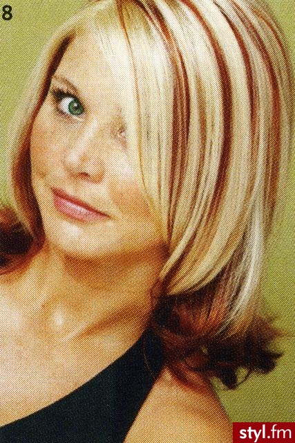 Średnie Fryzury