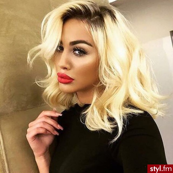 Blond Rozpuszczone Kręcone Na co dzień Średnie Fryzury