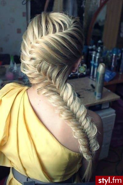 Blond Warkocze Proste Wieczorowe Długie Fryzury