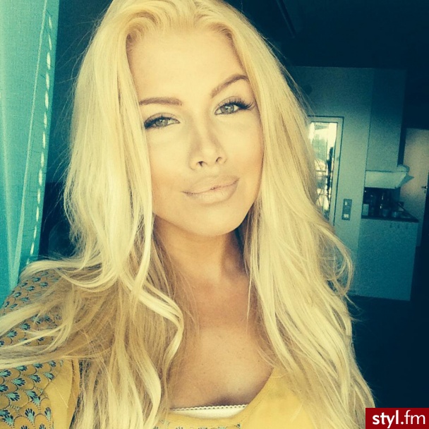 Blond Rozpuszczone Kręcone Na co dzień Długie Fryzury