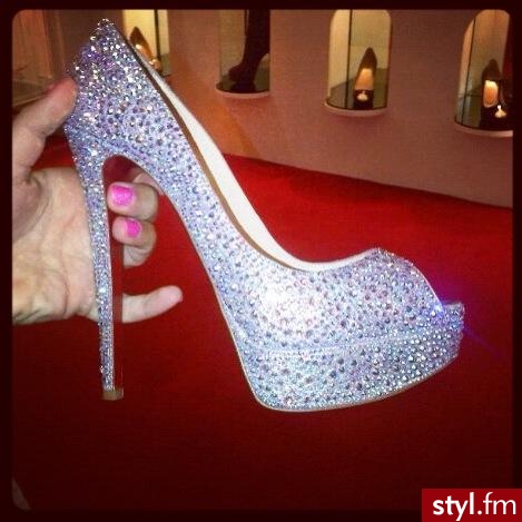 Szpilki Buty Moda