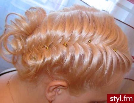 Blond Warkocze Kręcone Wieczorowe Długie Fryzury