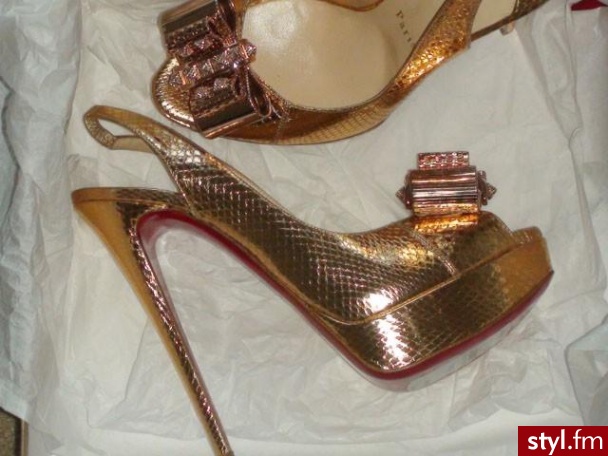 Szpilki Buty Moda