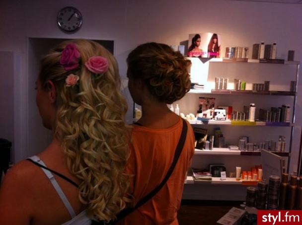 Blond Rozpuszczone Kręcone Na co dzień Długie Fryzury