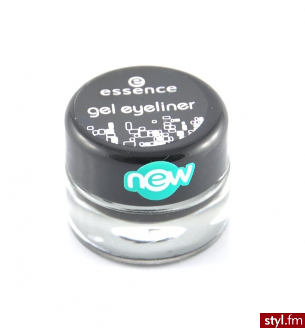 Essence Eyeliner w żelu 03 - Dzienne Makijaże