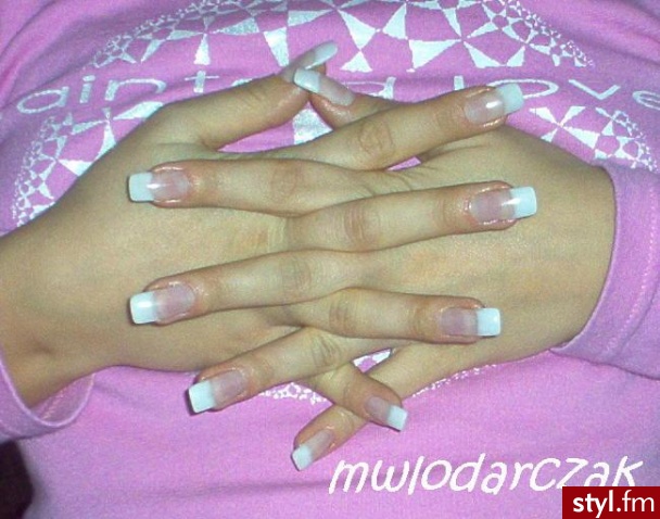 Autor: mwlodarczak mój permanentny french. Autor: <b>mwlodarczak</b><br /> - Paznokcie