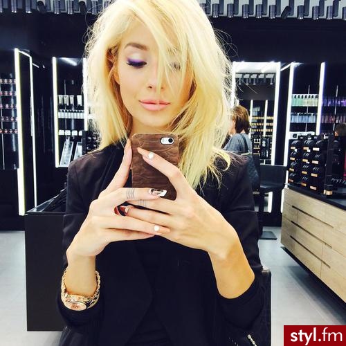 Średnie Fryzury