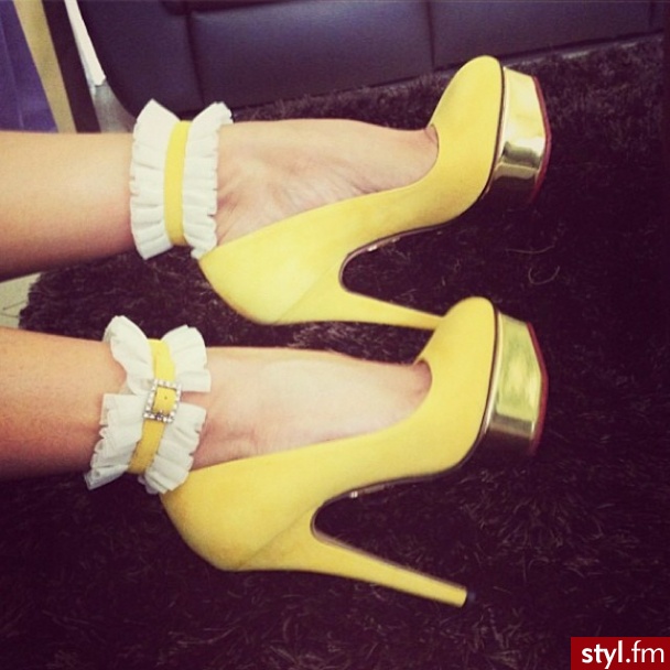 Szpilki Buty Moda