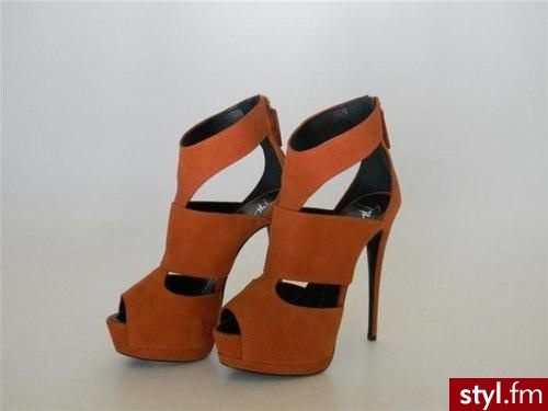 Szpilki Buty Moda