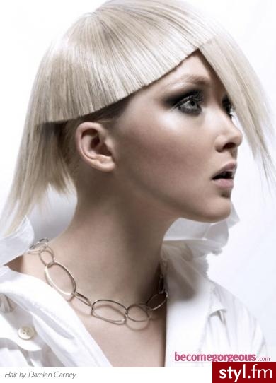 Blond Rozpuszczone Proste z grzywką Na co dzień Średnie Fryzury