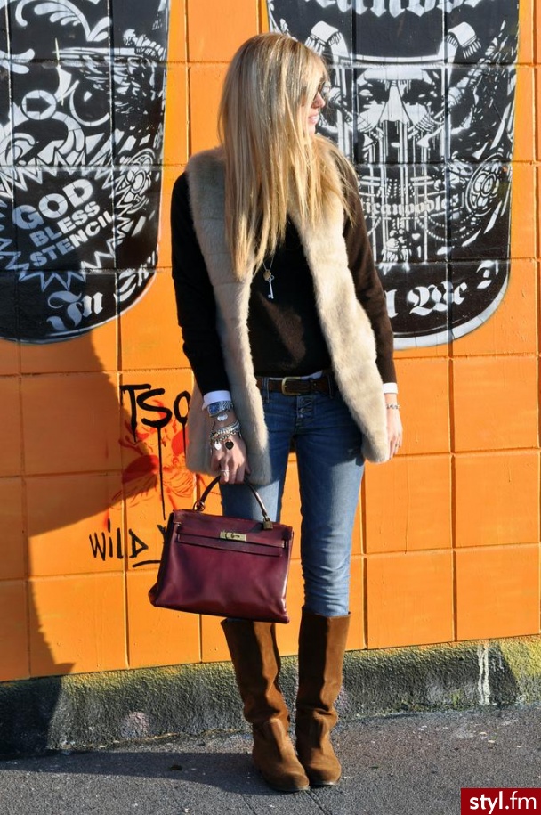 Jeżeli zdjęcie znajduje się już w galerii poproszę o link - Moda uliczna Inne Moda