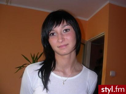Średnie Fryzury