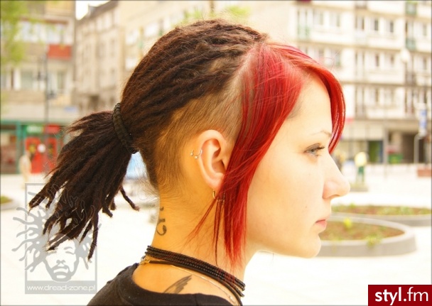 Dready http://www.dread-zone.pl - Dredy Alternatywne Krótkie Fryzury
