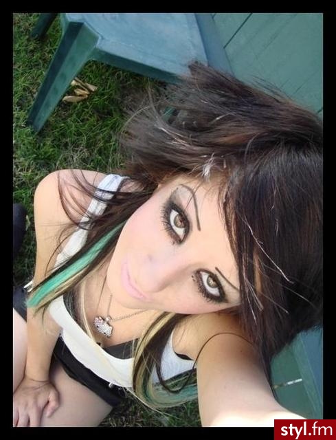 EMO Alternatywne Średnie Fryzury