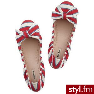 Miu Miu Striped canvas ballerina flats - Polyvore. Pobrano ze strony: http://www.polyvore.com/miu_striped_canvas_ballerina_flats/thing?id=28875237 - Pozostałe Buty Moda