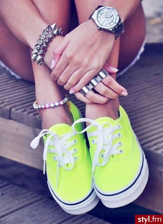 Neony ! Idealne na lato :) - Trampki Buty Moda