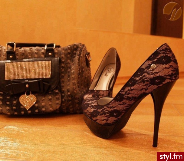 Szpilki Buty Moda