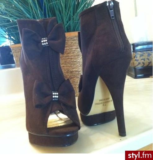 Szpilki Buty Moda