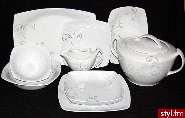 Porcelana ćmielów serwis obiadowy 12 os akcent 610 - Pozostałe Biżuteria Moda