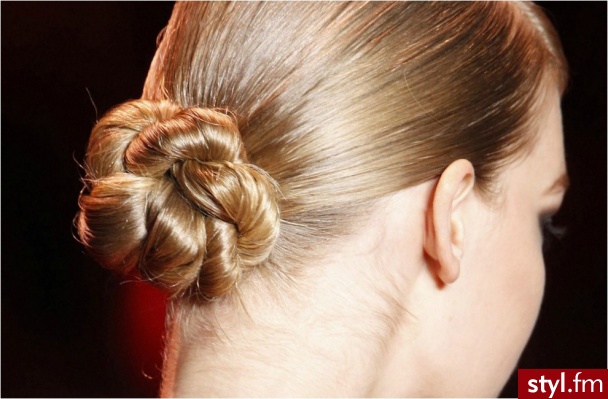 Blond Kok Proste Wieczorowe Długie Fryzury