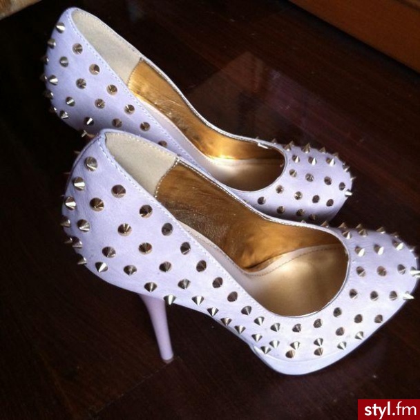 Szpilki Buty Moda